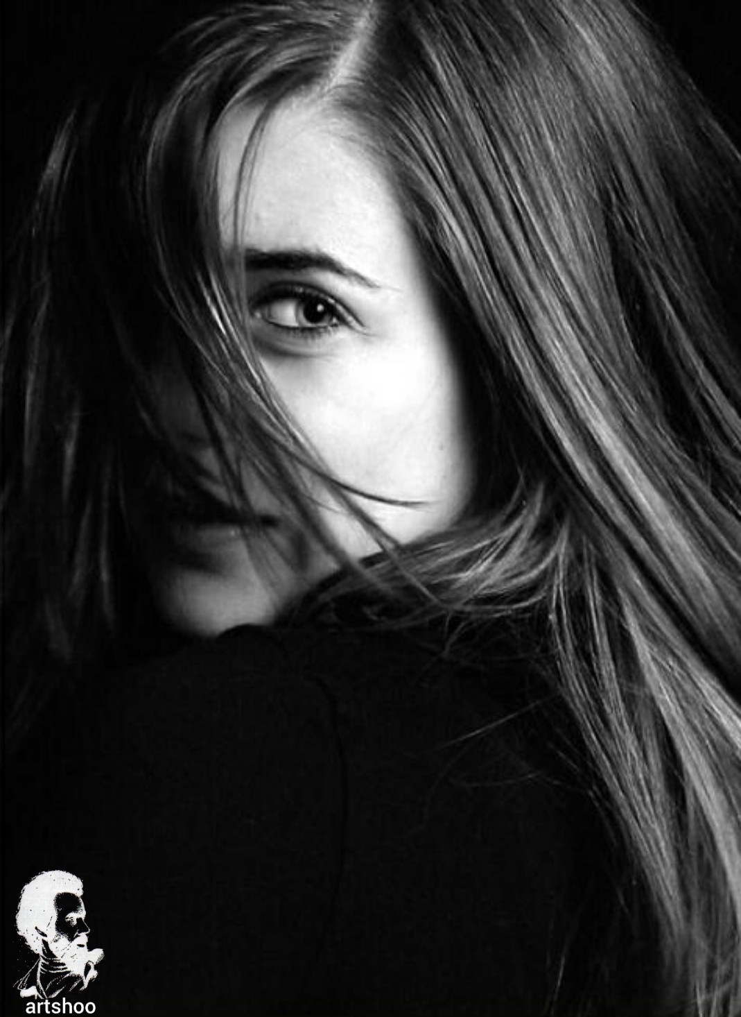 مدل کودک سیاه قلم